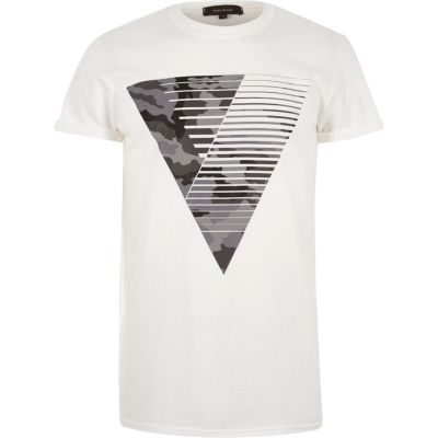 White camouflage triangle print t-shirt